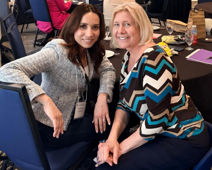 Avec Emmanuelle Richez à une rencontre de l’ACÉPO (Association des conseils scolaires publiques de l’Ontario)